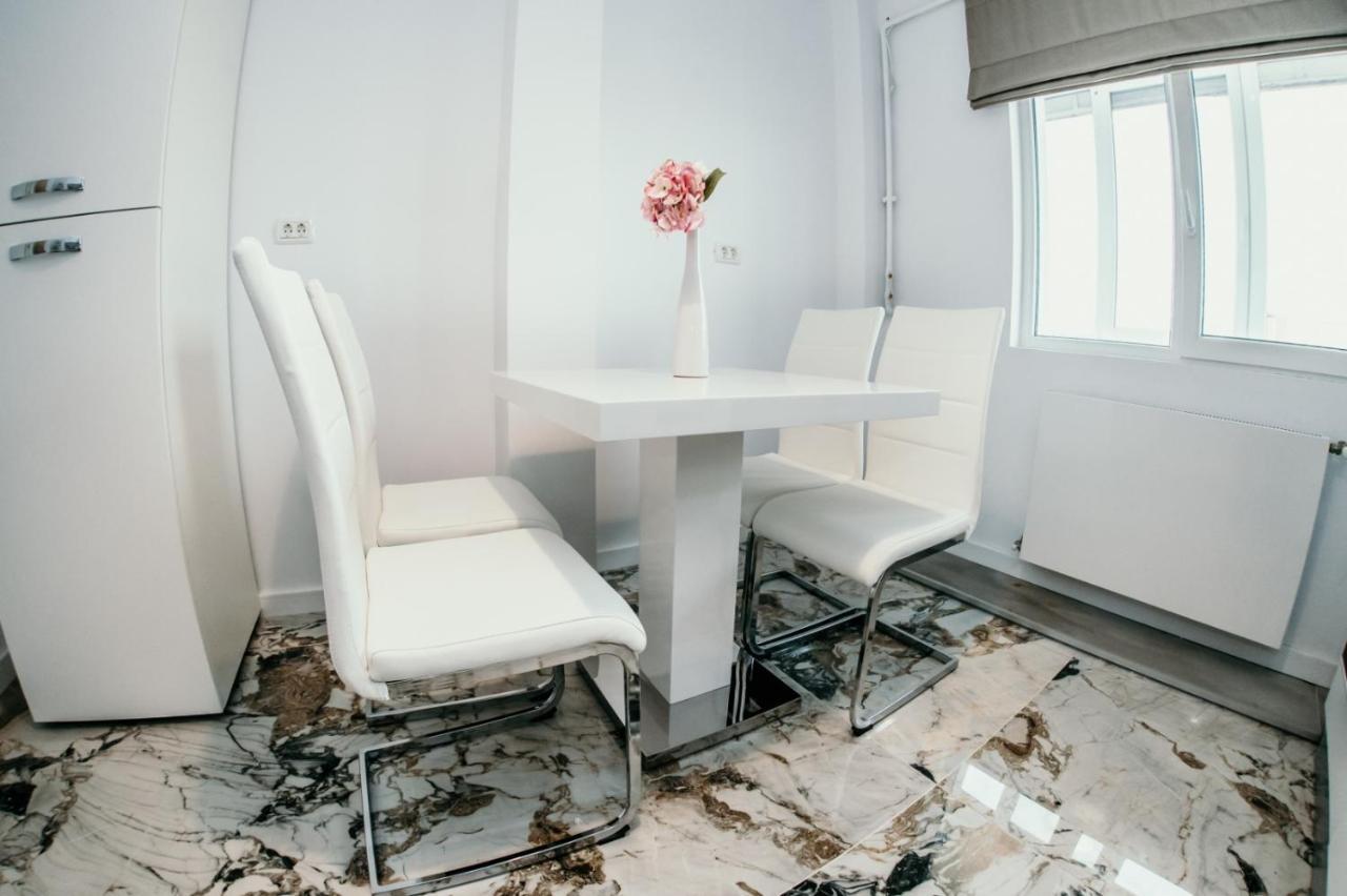 טימישוארה Apartament De Lux Ultramodern In Zona Centrala מראה חיצוני תמונה