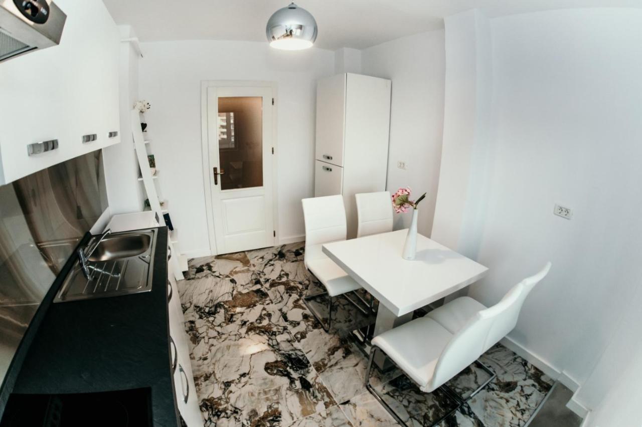 טימישוארה Apartament De Lux Ultramodern In Zona Centrala מראה חיצוני תמונה